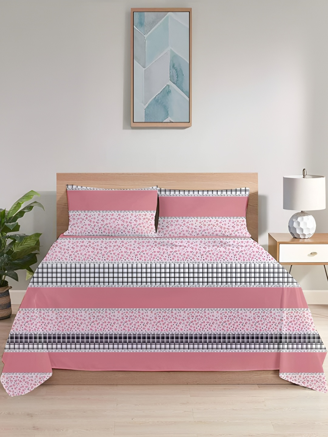 

Signature Vista Pink & Grey Geometric Microfiber 144 TC King Bedsheet With 2 Pillow Covers