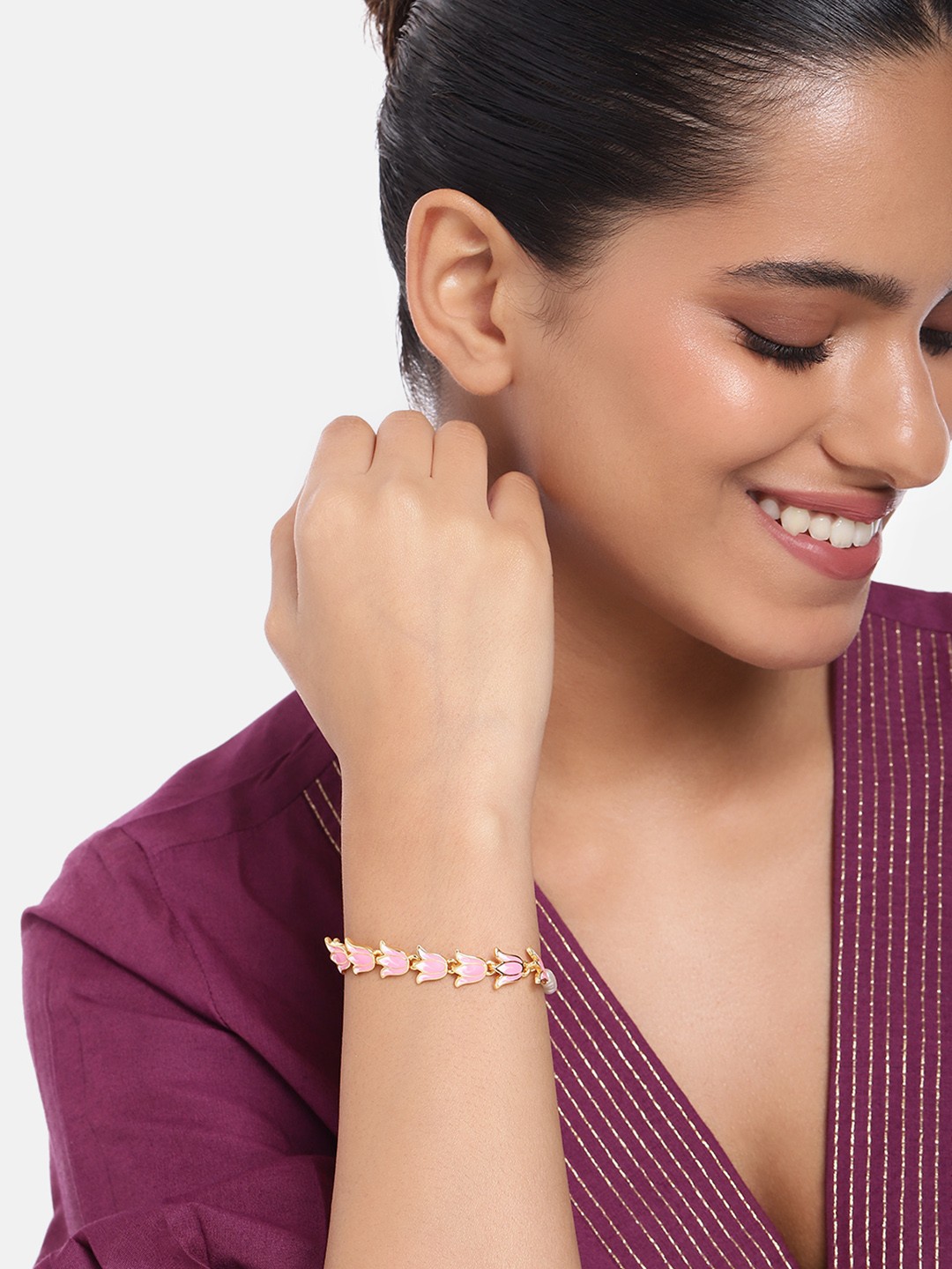 

Estele Women Pearls Enamelled Gold-Plated Link Bracelet, Pink