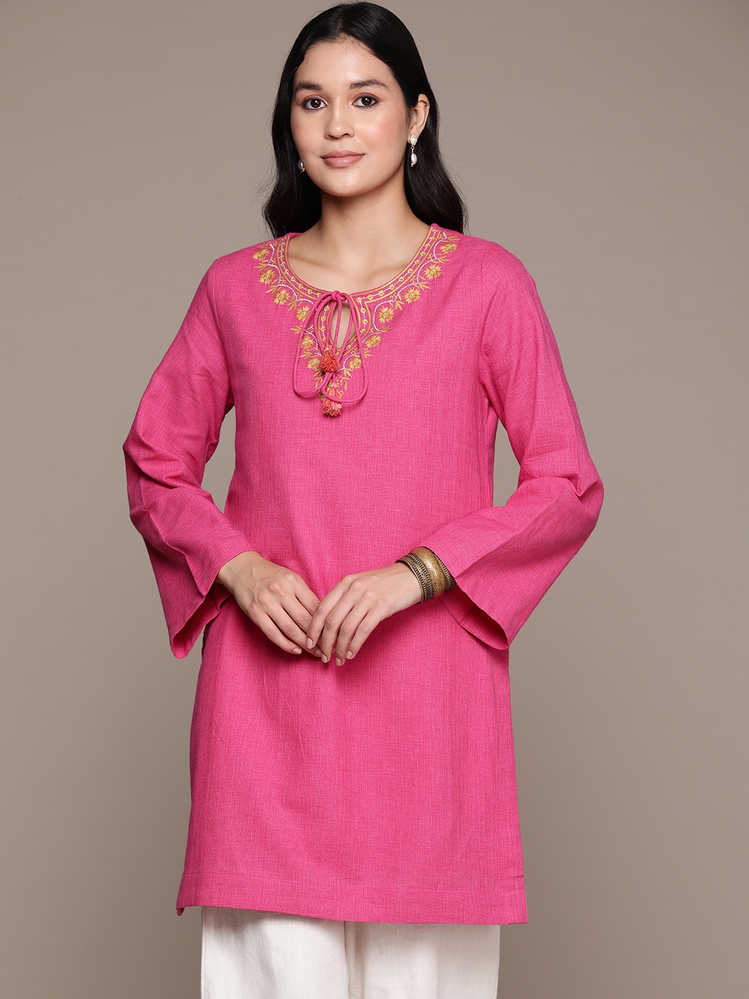 

aarke Ritu Kumar Floral Embroidered Flared Sleeves Thread Work Pure Cotton Kurta, Pink
