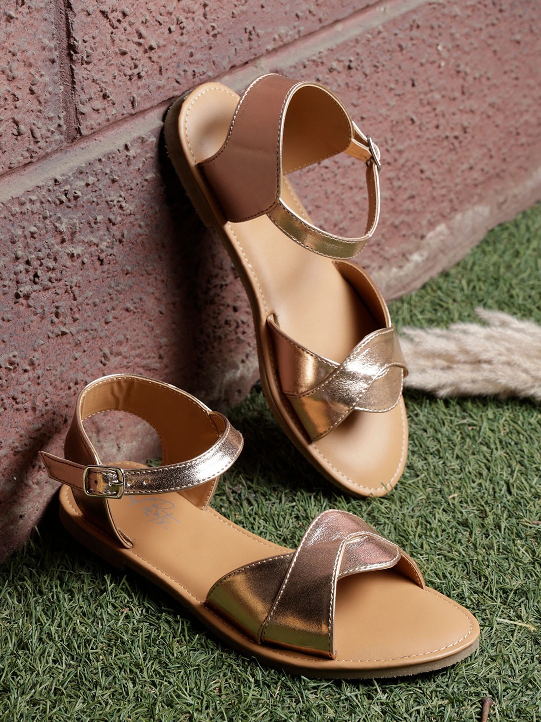 

Soul Roots Round Toe Ankle Flats, Rose gold