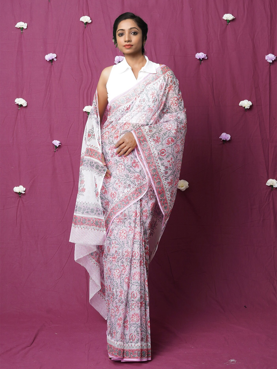 

Unnati Silks Floral Silk Cotton Kota Saree, Pink