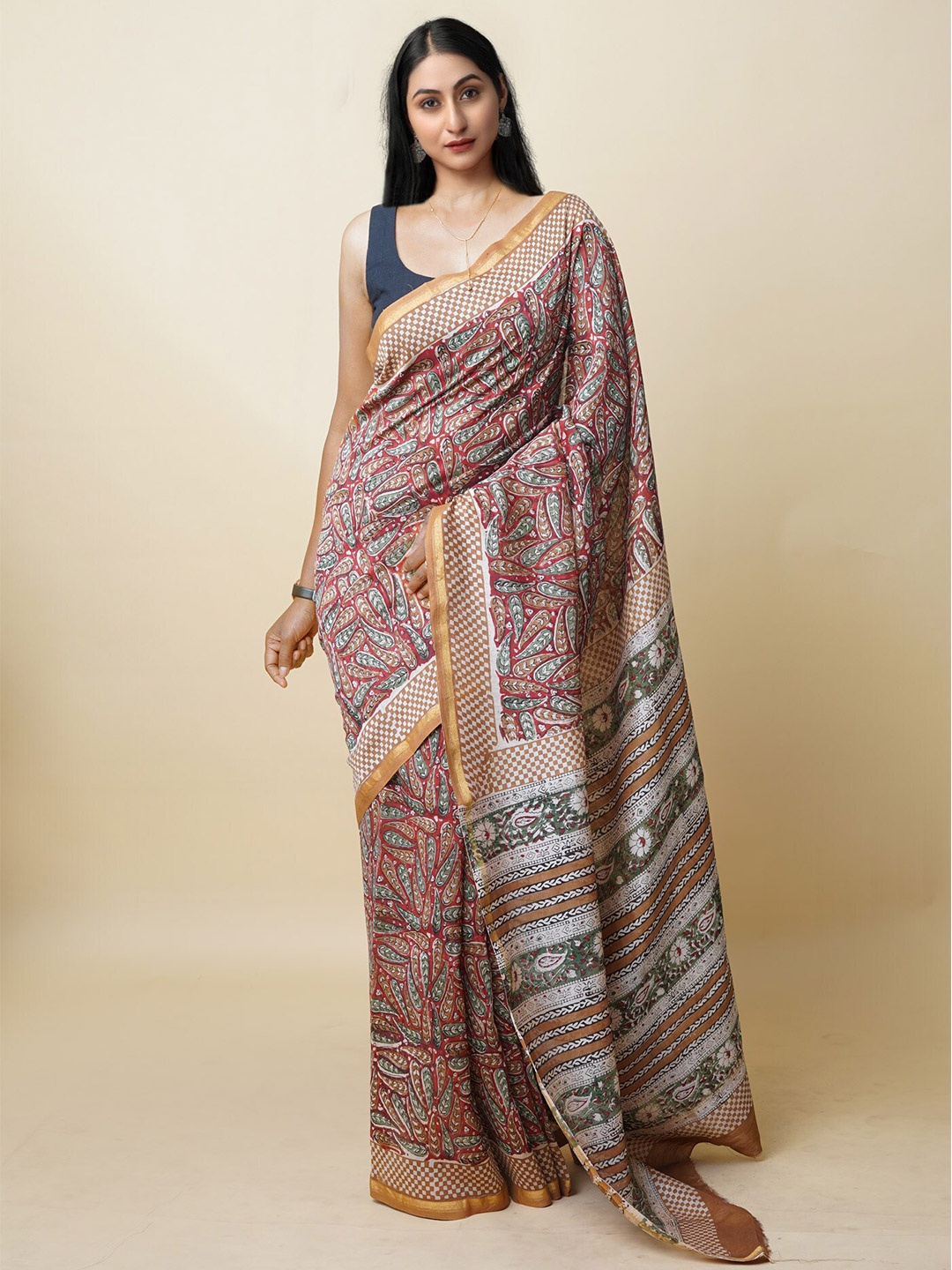 

Unnati Silks Ethnic Motifs Silk Cotton Chanderi Saree, Red