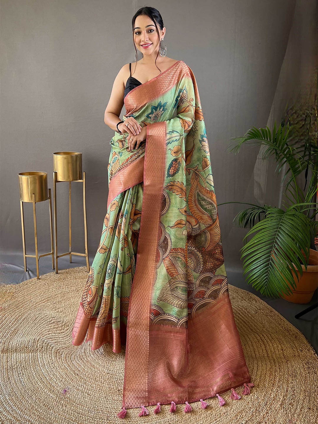 

Mitera Kalamkari Printed Zari Tussar Saree, Green