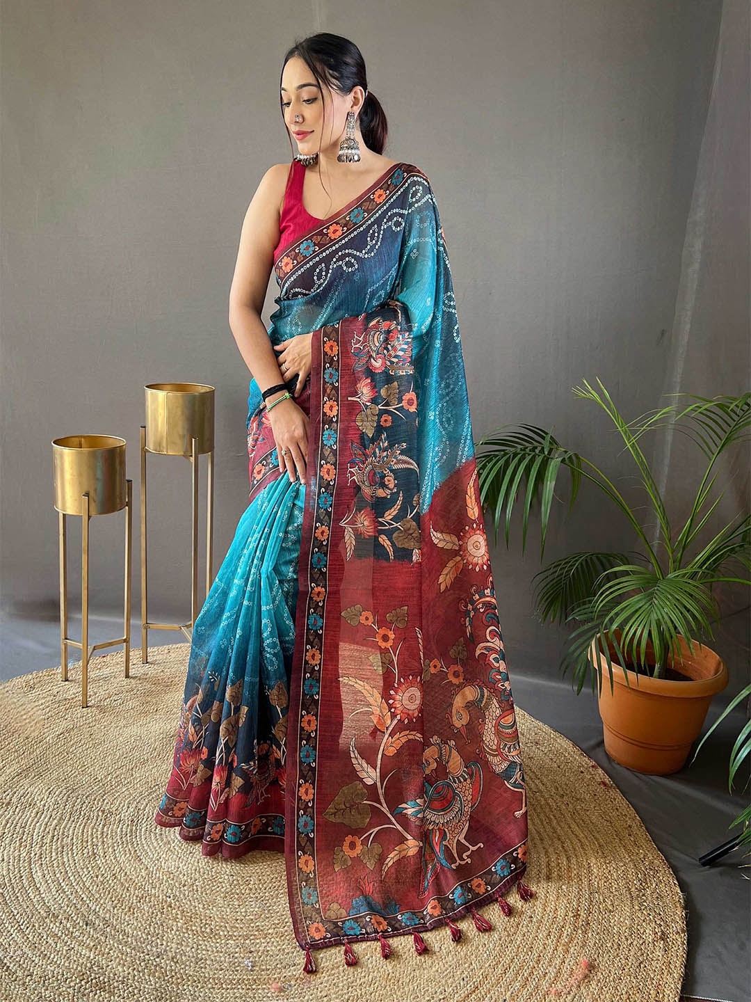 

Mitera Ethnic Motifs Printed Tussar Saree, Blue