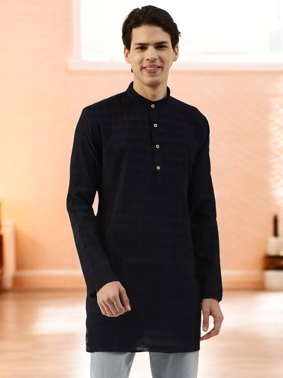 

TATTVA Long Sleeves Mandarin Collar Thread Work Pathani Kurta, Black