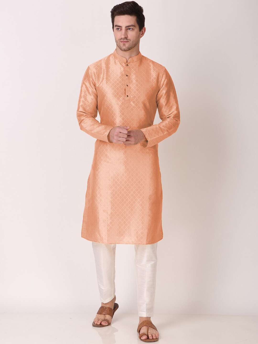 

Koshin Thread Work Woven Design Jacquard Mandarin Collar Straight Silk Kurta, Peach