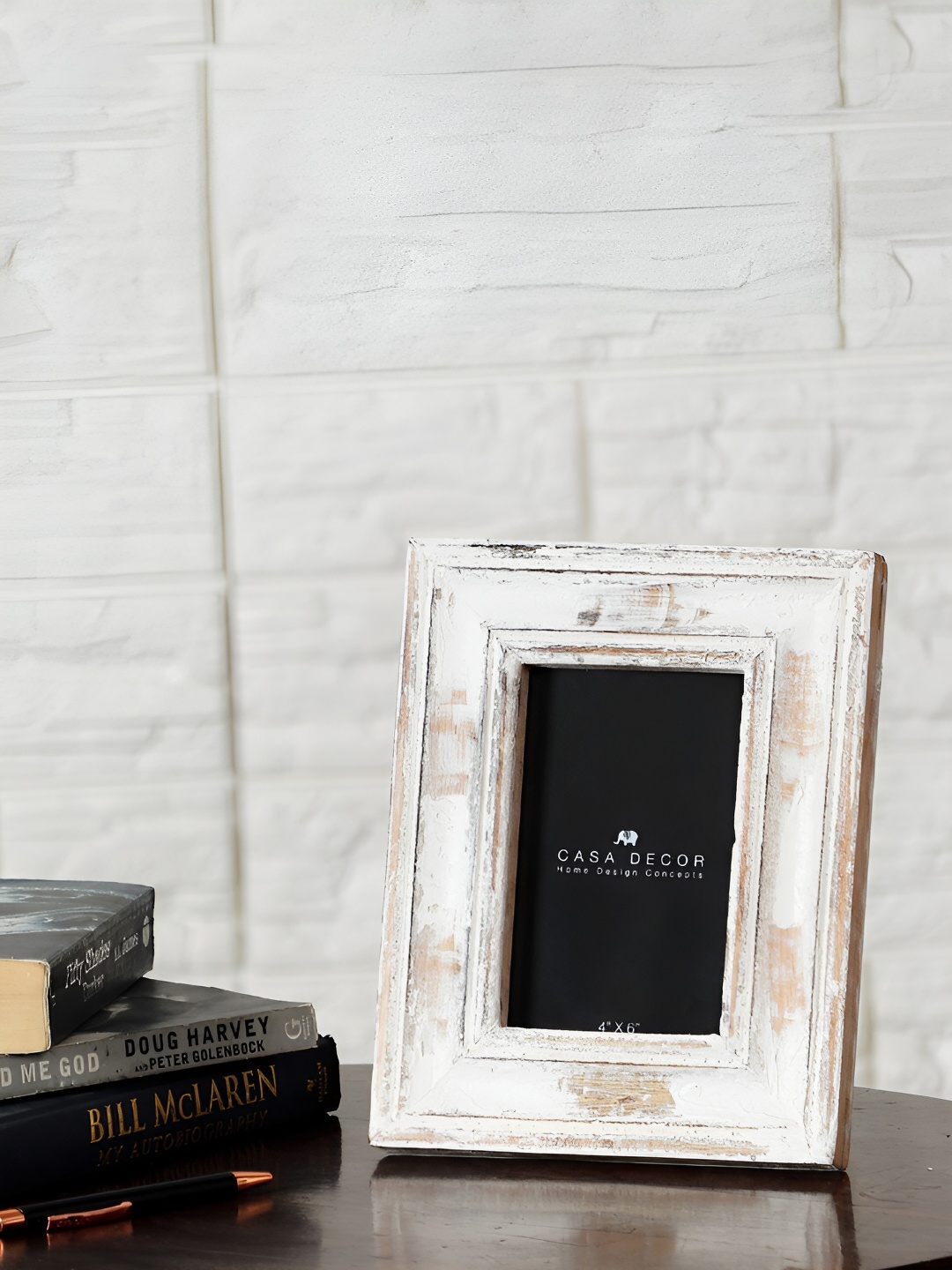 CASA DECOR Brown & White Wooden Table Photo Frames