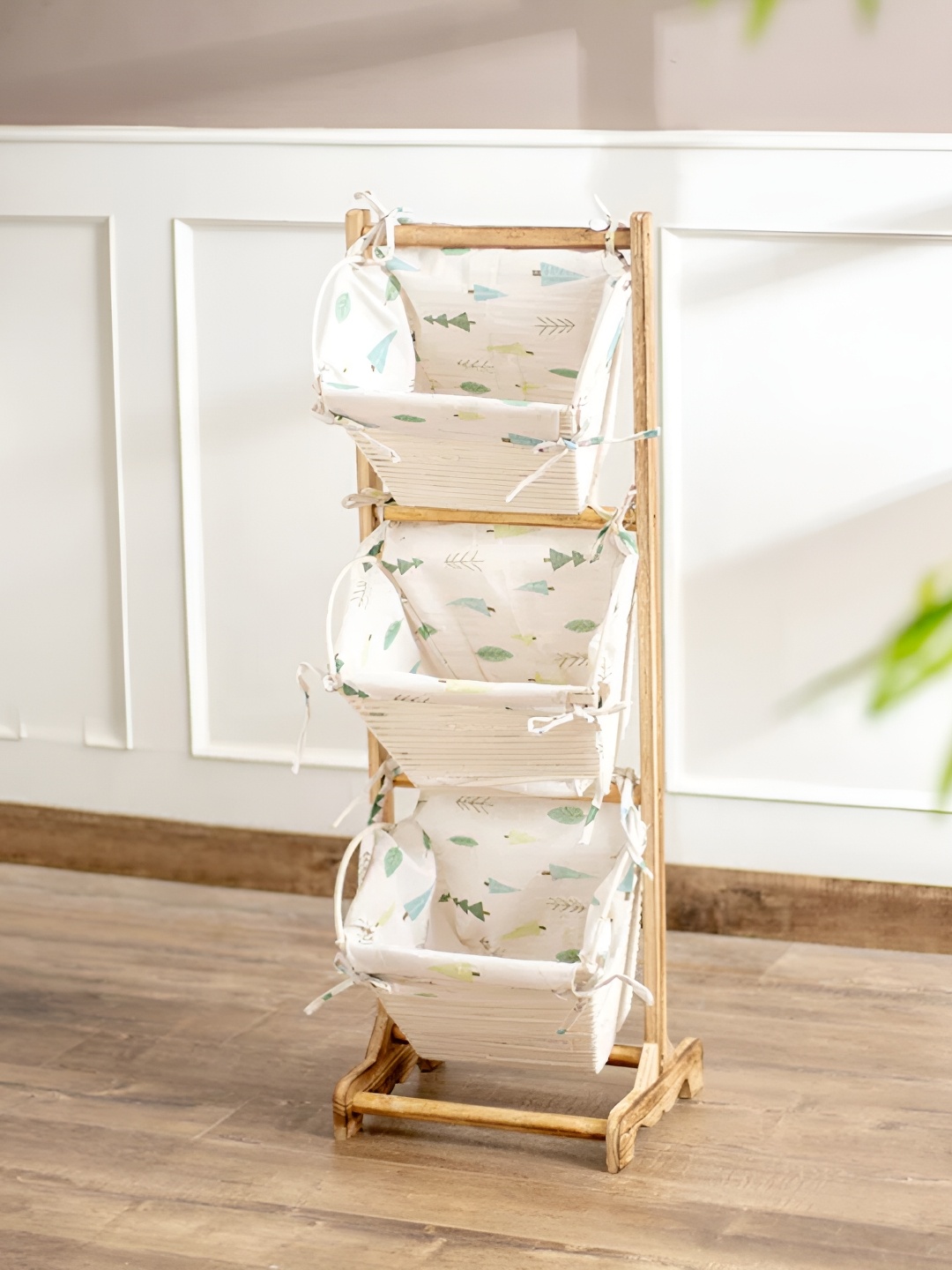 

THEDECORKART White & Green Wooden Fruit And Vegetable Basket