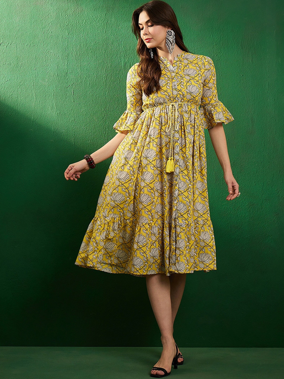 

Sangria Floral Printed Pure Cotton Fit & Flare Midi Ethnic Dress, Yellow