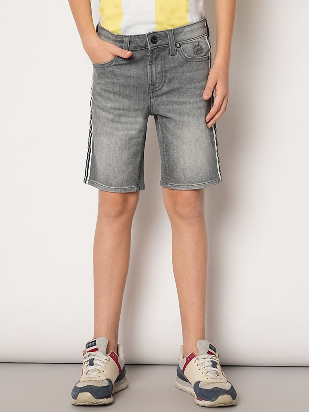 

Jack & Jones Junior Boys Cotton Regular Fit Denim Shorts, Grey
