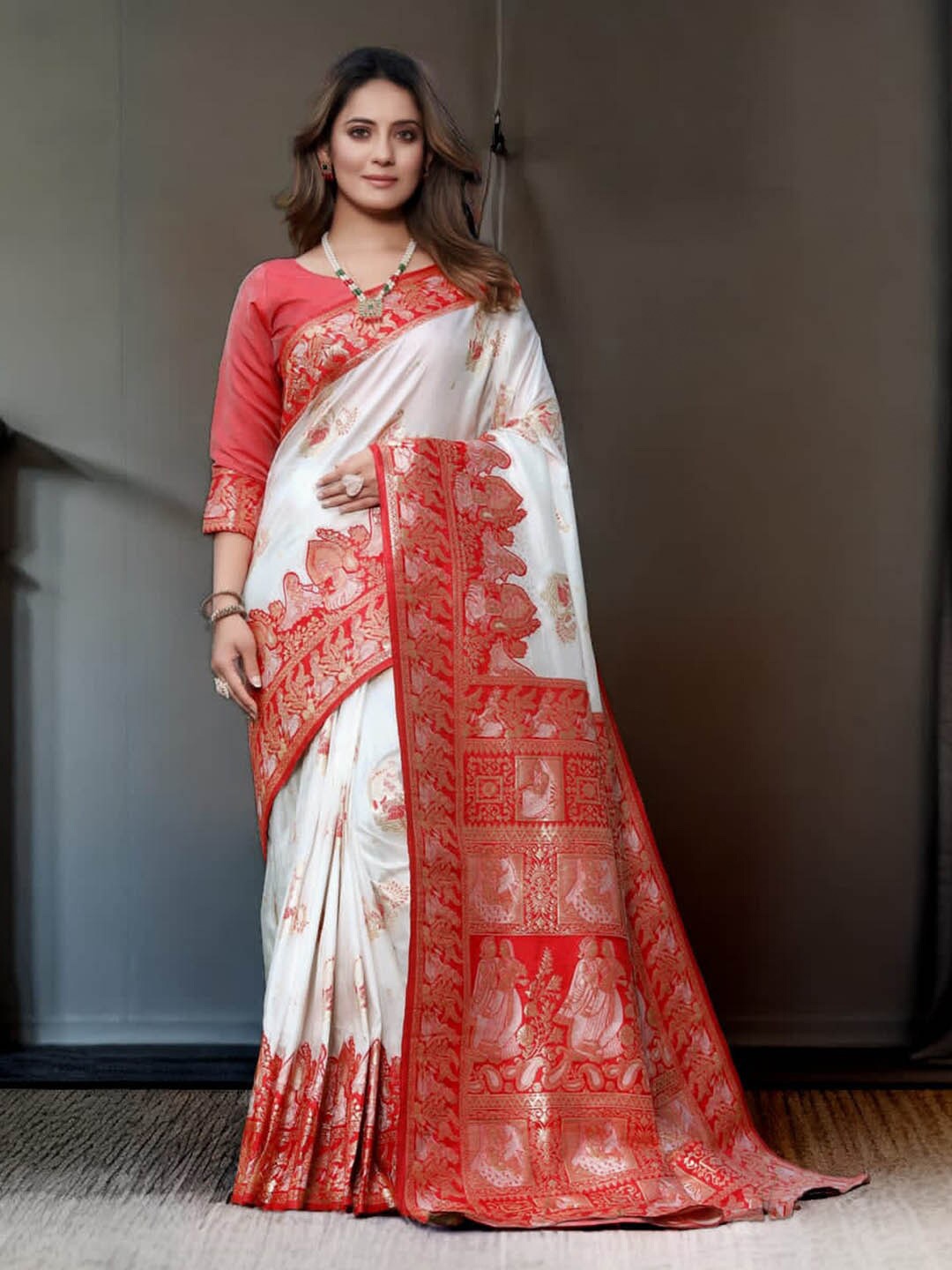 

Mitera Ethnic Motifs Woven Design Zari Saree, White