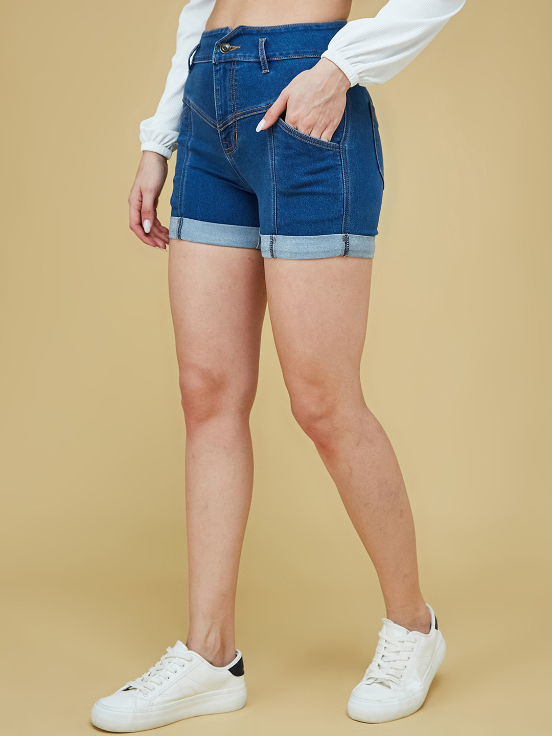 

DressBerry Women Relaxed-Fit High-Rise Clean-Look Stretchable Denim Shorts, Blue