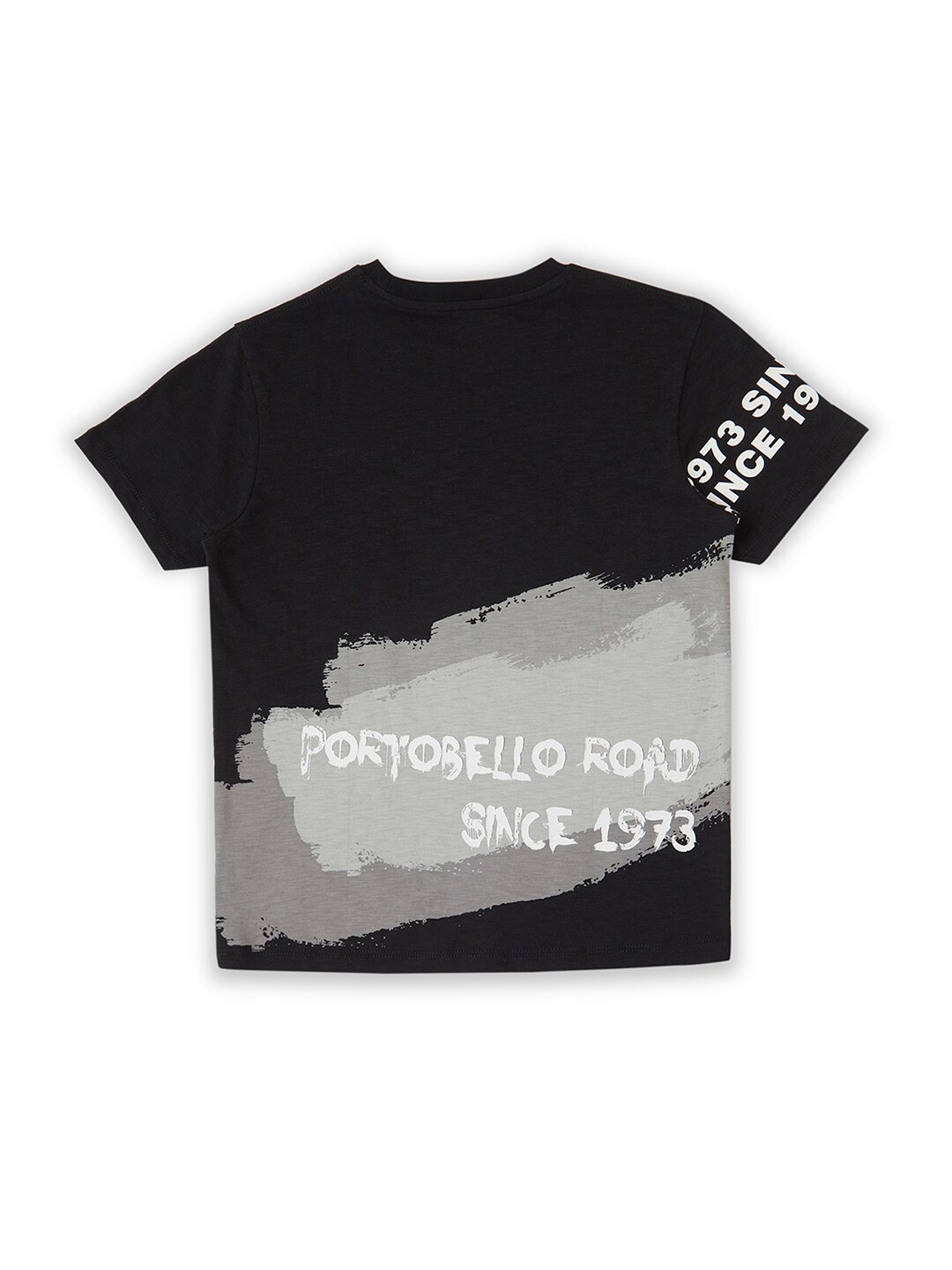 

Pepe Jeans Boys Tamaki Colourblocked Round Neck Pure Cotton T-shirt, Black