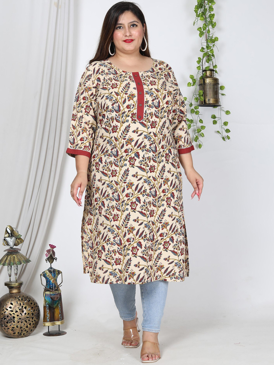 

KALINI Plus Size Floral Printed Round Neck Straight Kurta, Off white