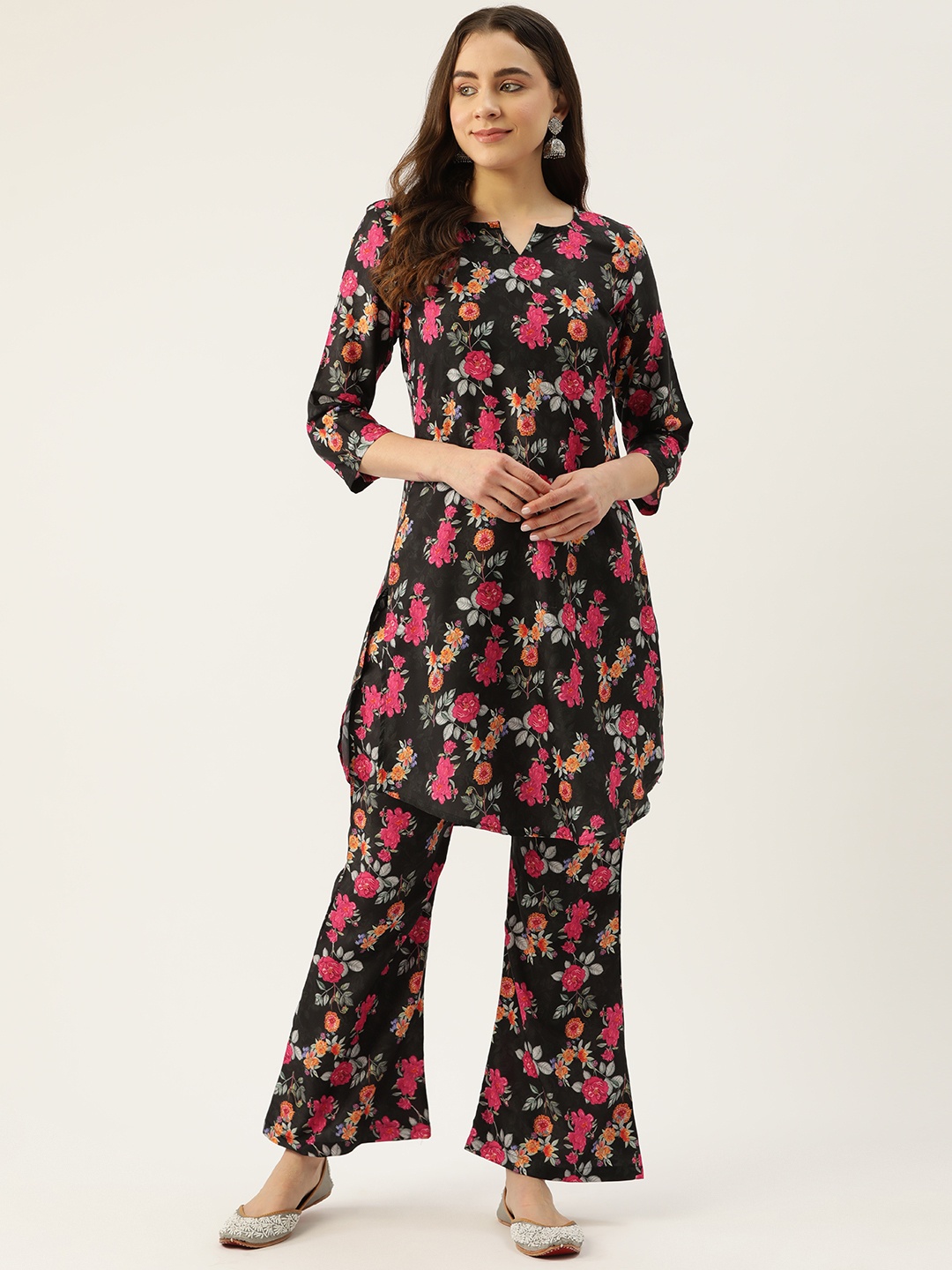 

Sleek Italia Women Printed Ethnic Co-Ords Set, Black
