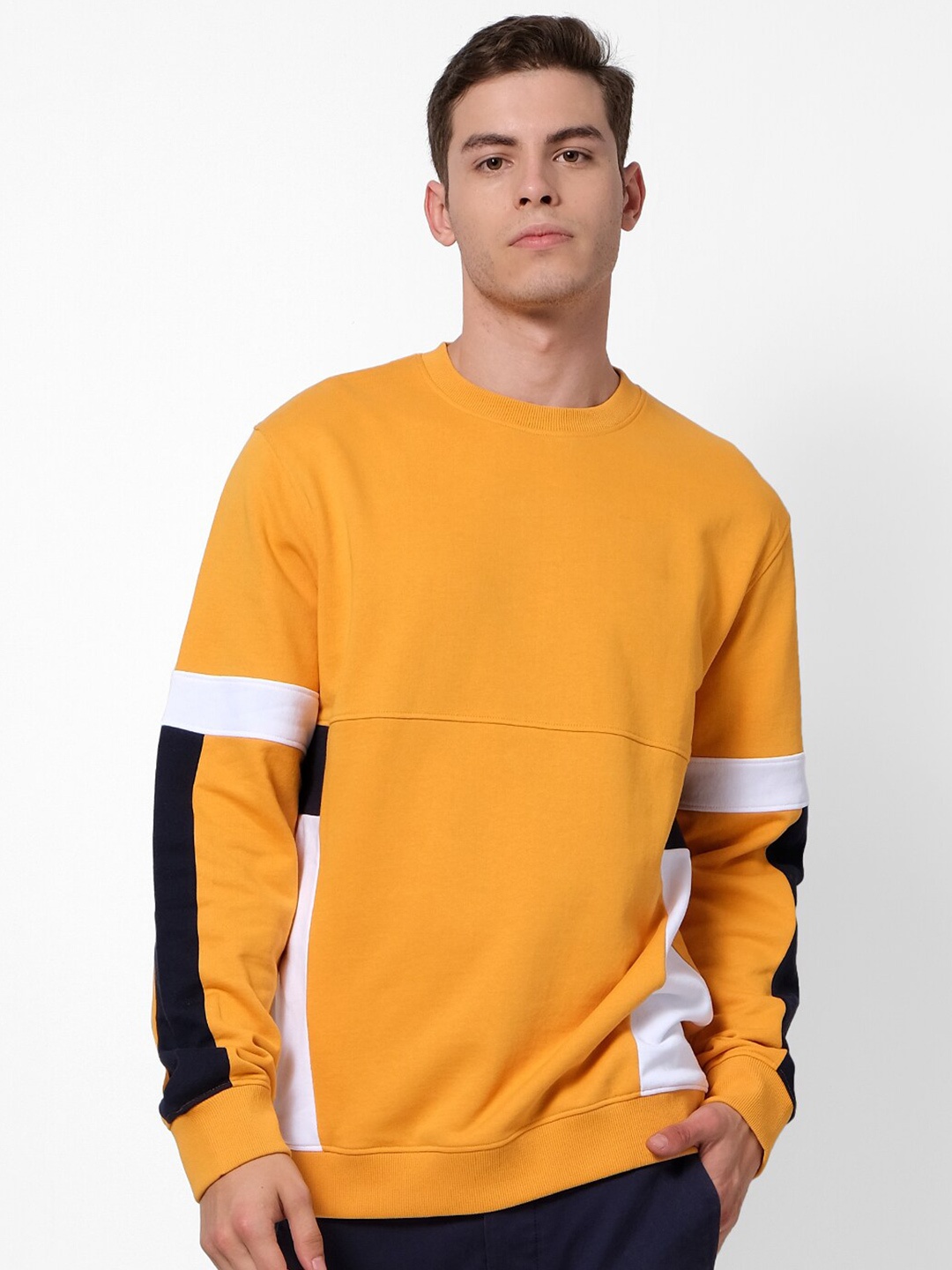 

Celio Colourblocked Long Sleeves Cotton Pullover Sweatshirt, Mustard