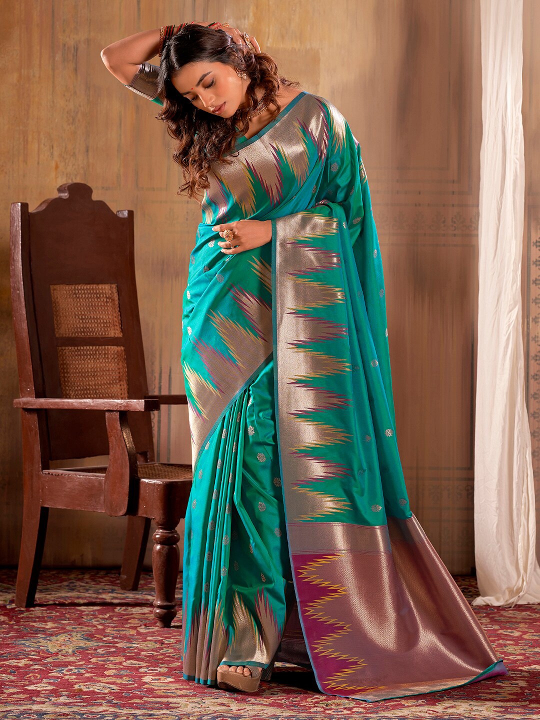 

Mitera Geometric Woven Design Zari Saree, Teal