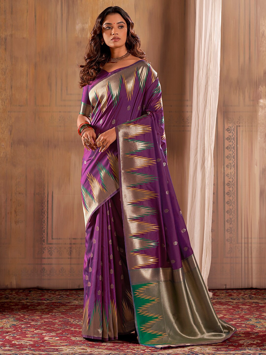 

Mitera Ethnic Motif Woven Design Zari Saree, Magenta