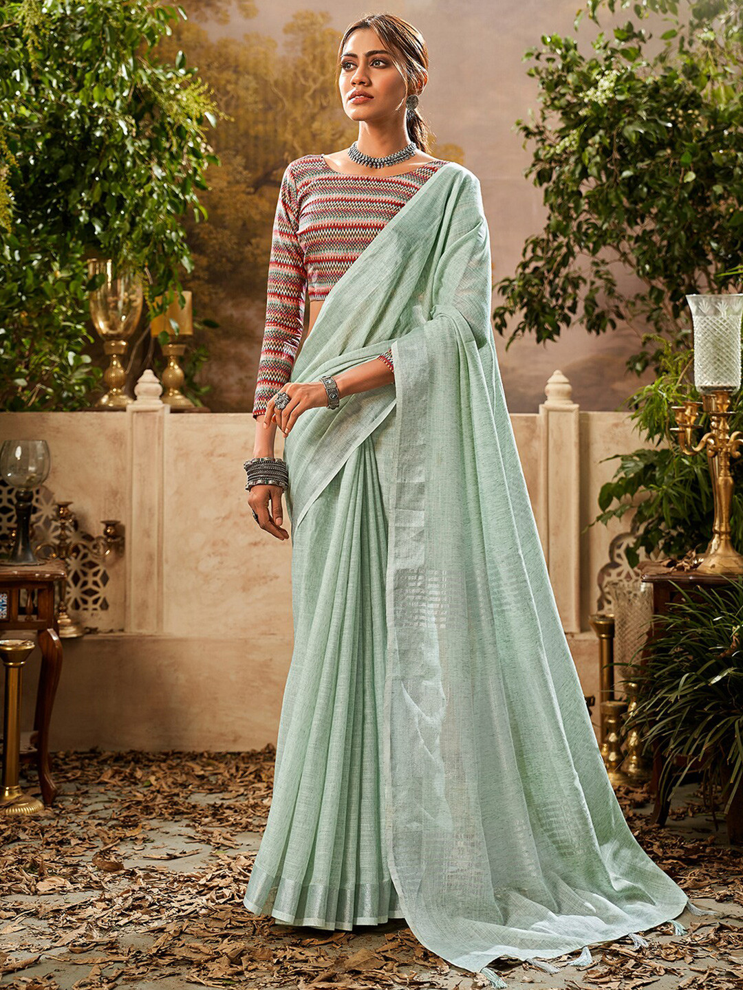 

Satrani Woven Design Zari Saree, Lime green