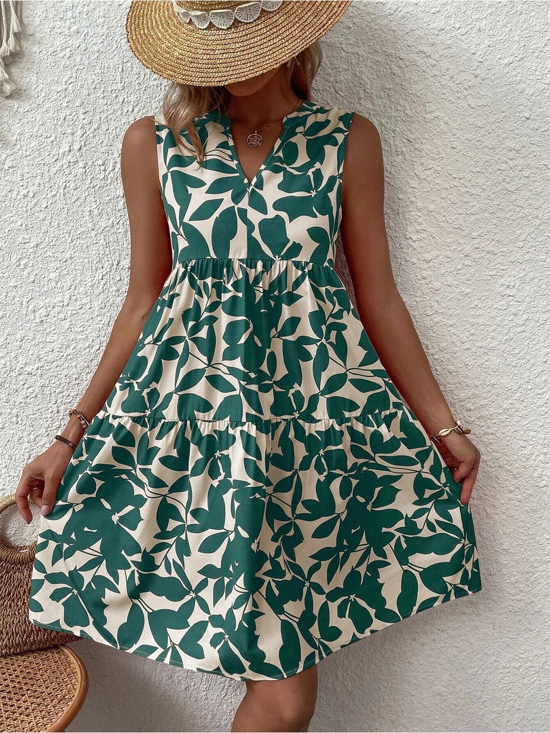 

StyleCast Floral Printed Sleeveless Fit & Flare Dress, Green