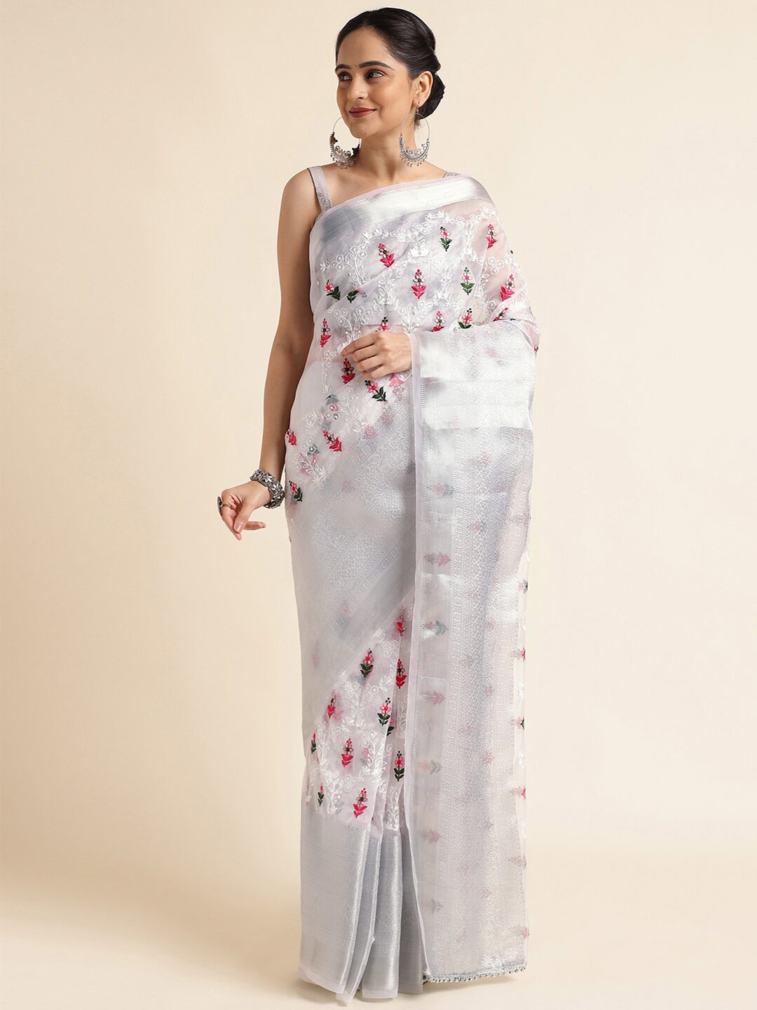 

FABMORA Ethnic Motifs Embroidered Saree, White