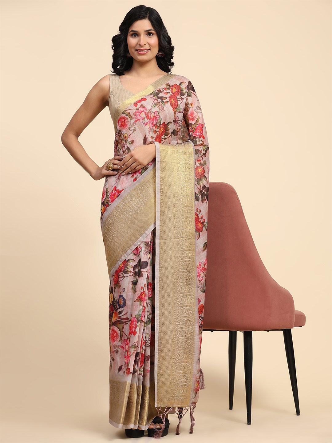 

RACHNA Floral Printed Ready To Wear Zari Saree, Pink