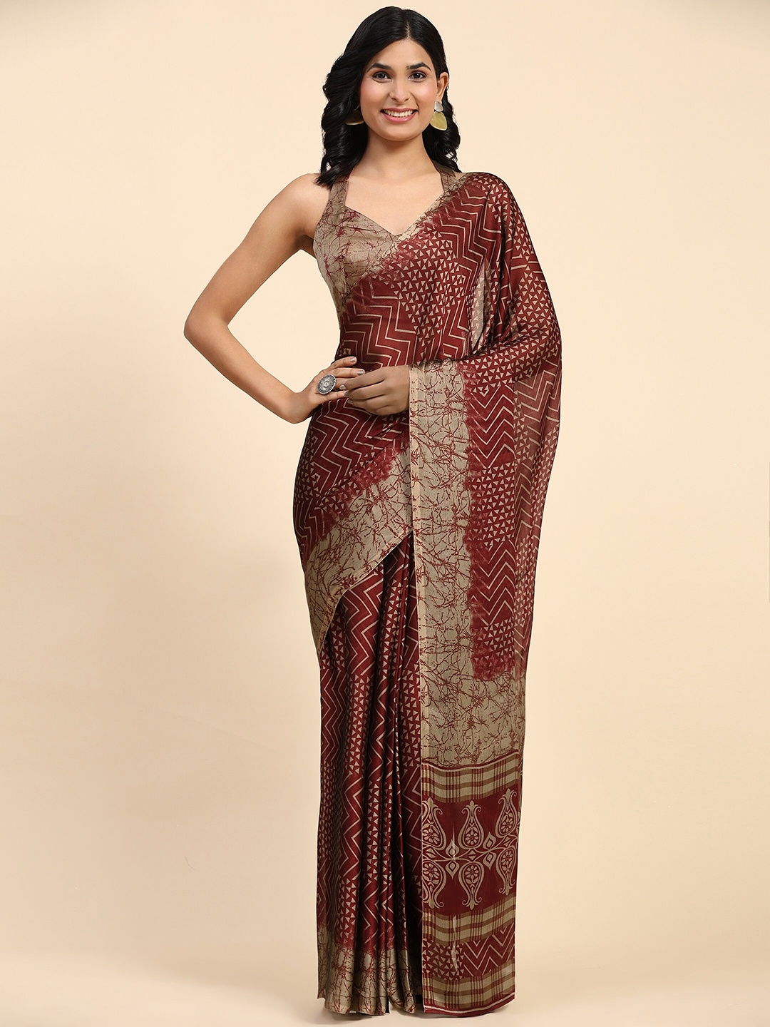 

RACHNA Chevron printed Ready to Wear Saree, Maroon