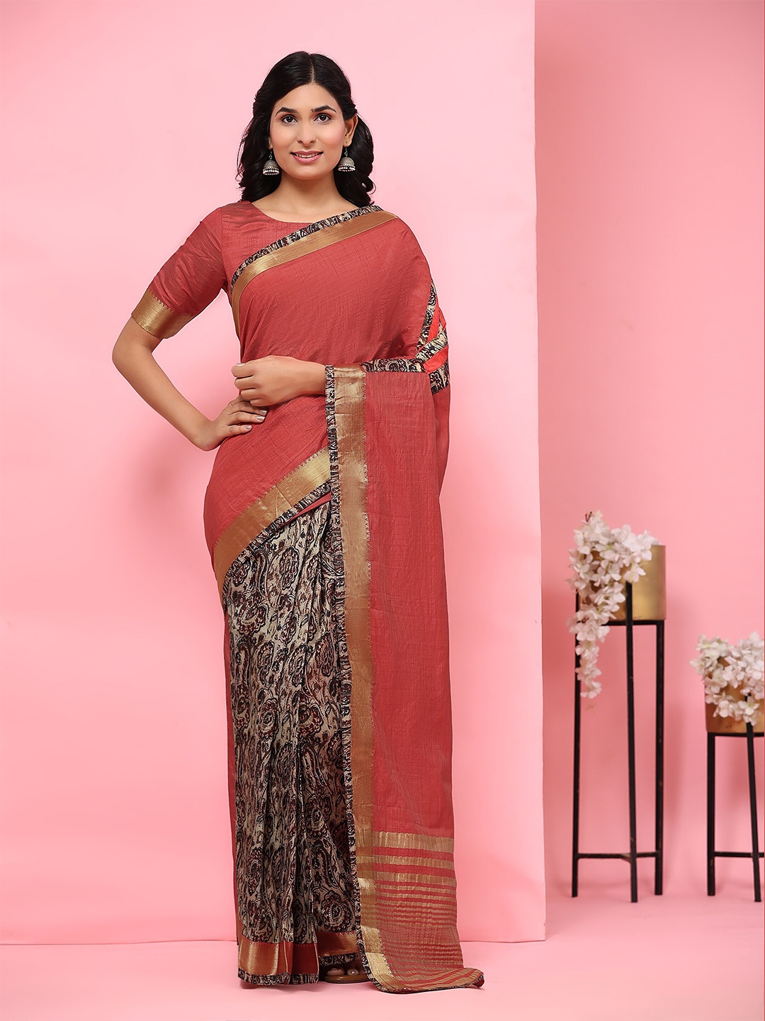 

RACHNA Abstract Printed half & Half Ready to Wear Saree, Red