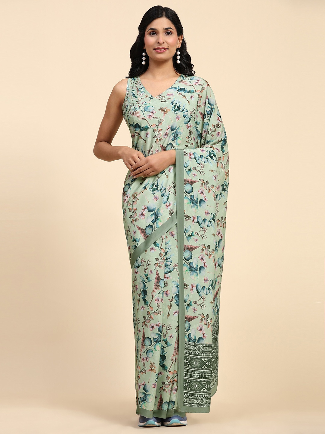 

RACHNA Floral Printed Ready to Wear Saree, Green