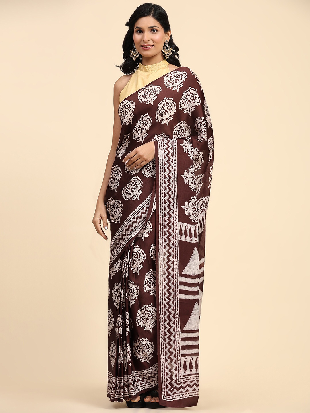 

RACHNA Batik Printed Satin Ready to Wear Ilkal Saree, Coffee brown