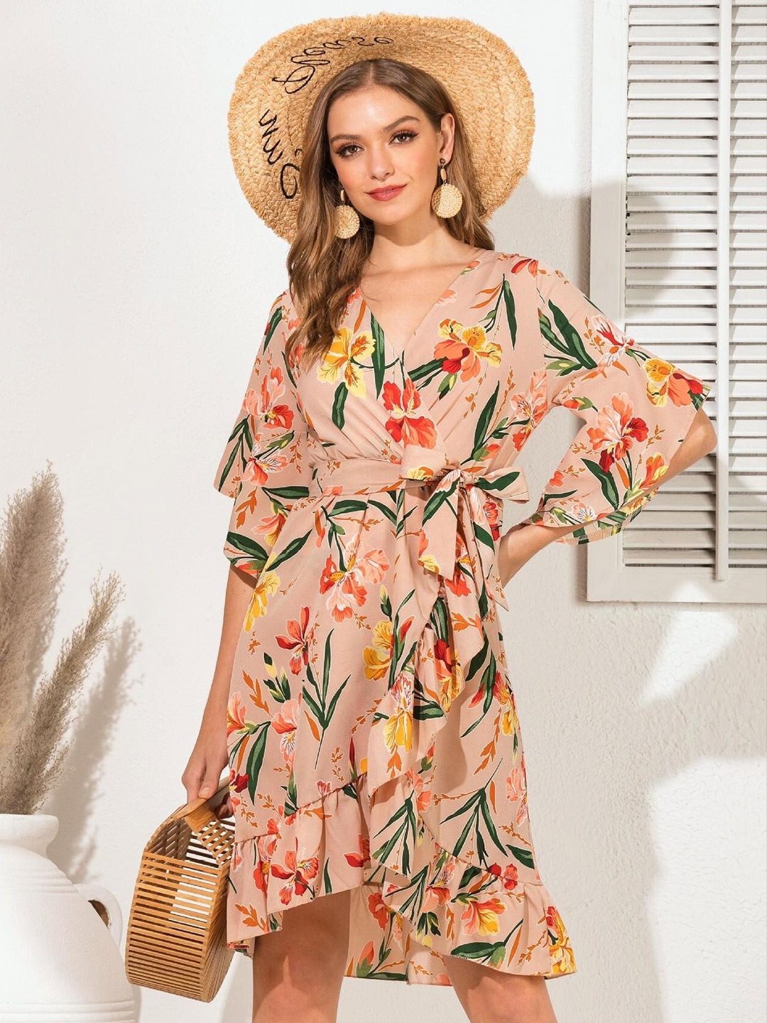 

StyleCast Peach Coloured Floral Print Flared Sleeve Fit & Flare Dress