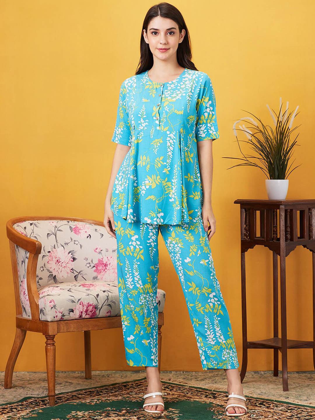 

AV2 Maternity Floral Printed Top With Trouser, Turquoise blue