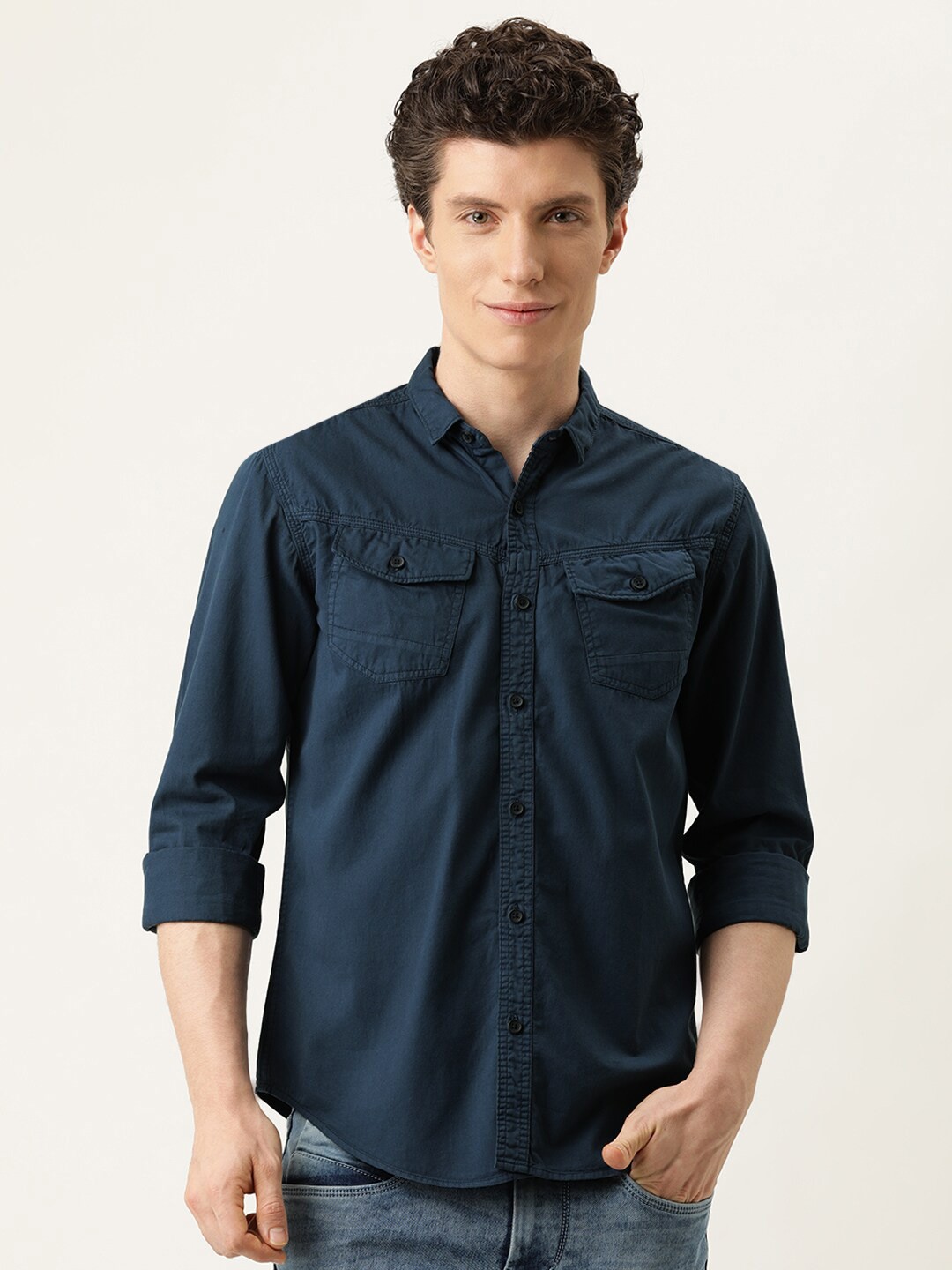 

IVOC Spread Collar Chest Pocket Cotton Slim Fit Casual Shirt, Navy blue