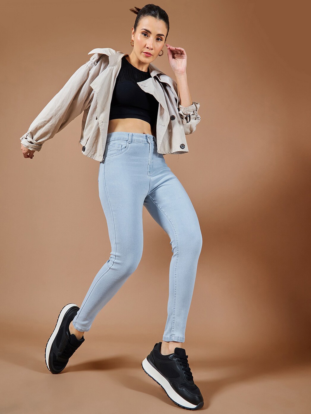 

The Roadster Lifestyle Co. Women Blue Clean Look Skinny-Fit Stretchable Jeans