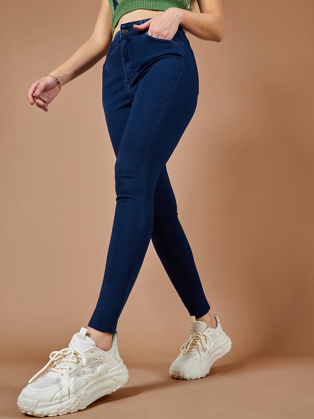 

Roadster Women Skinny High Rise Regular Stretchable Denim Jeans, Navy blue