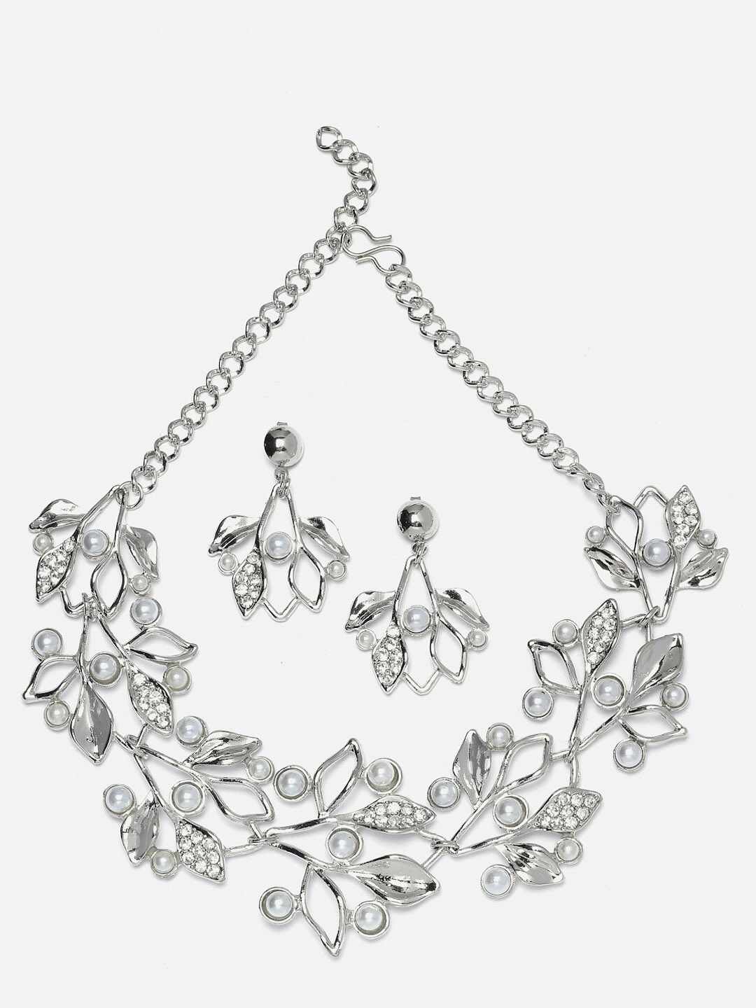 

Aazeen Silver Plated Cubic Zirconia Studded & Pearls Beaded Jewellery Set
