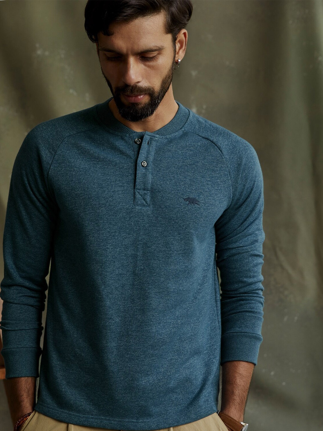 

Andamen Grindle Full Sleeve Henley Neck T-shirt, Blue