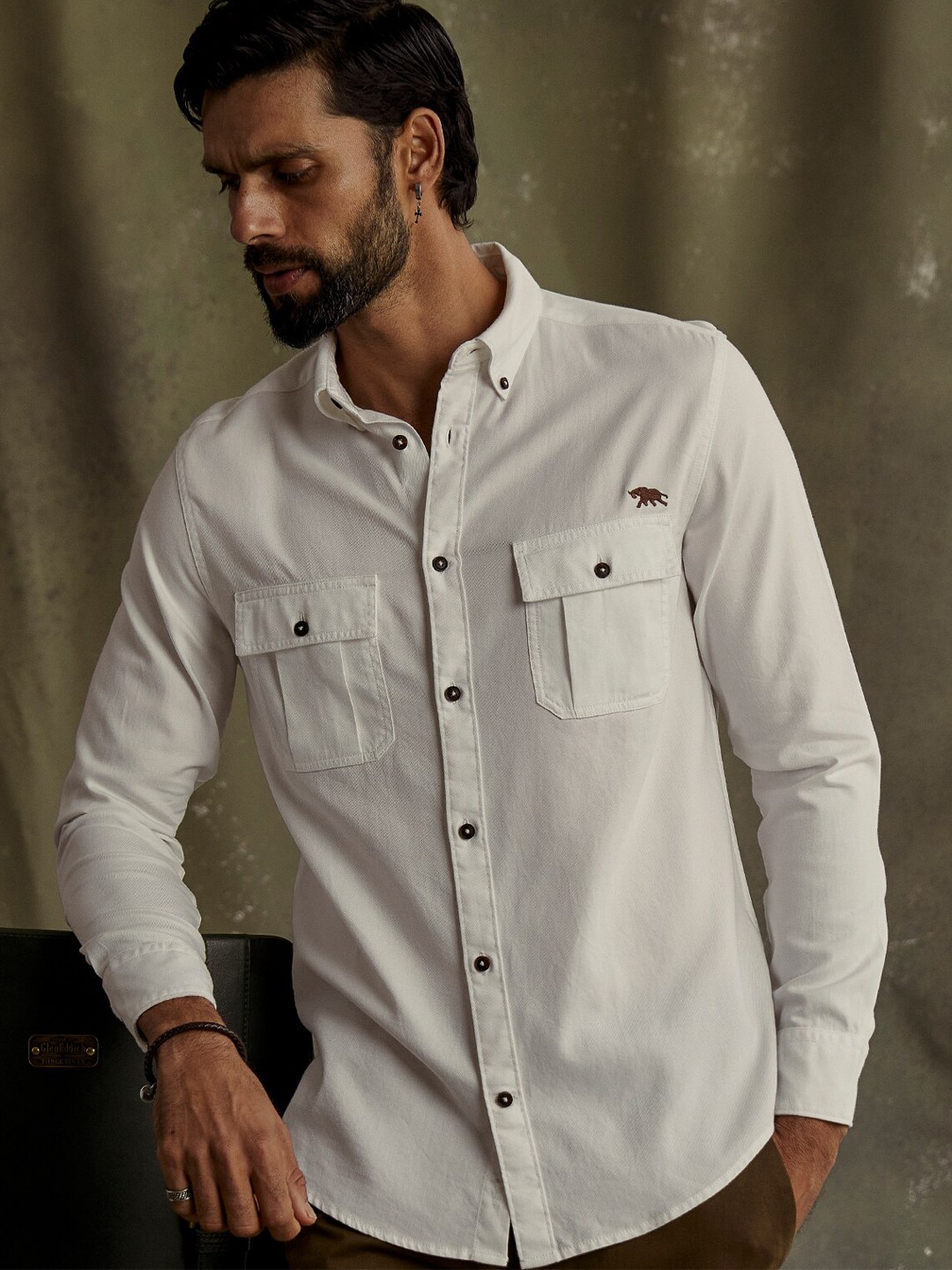 

Andamen Premium Button-Down Collar Cotton Casual Shirt, White