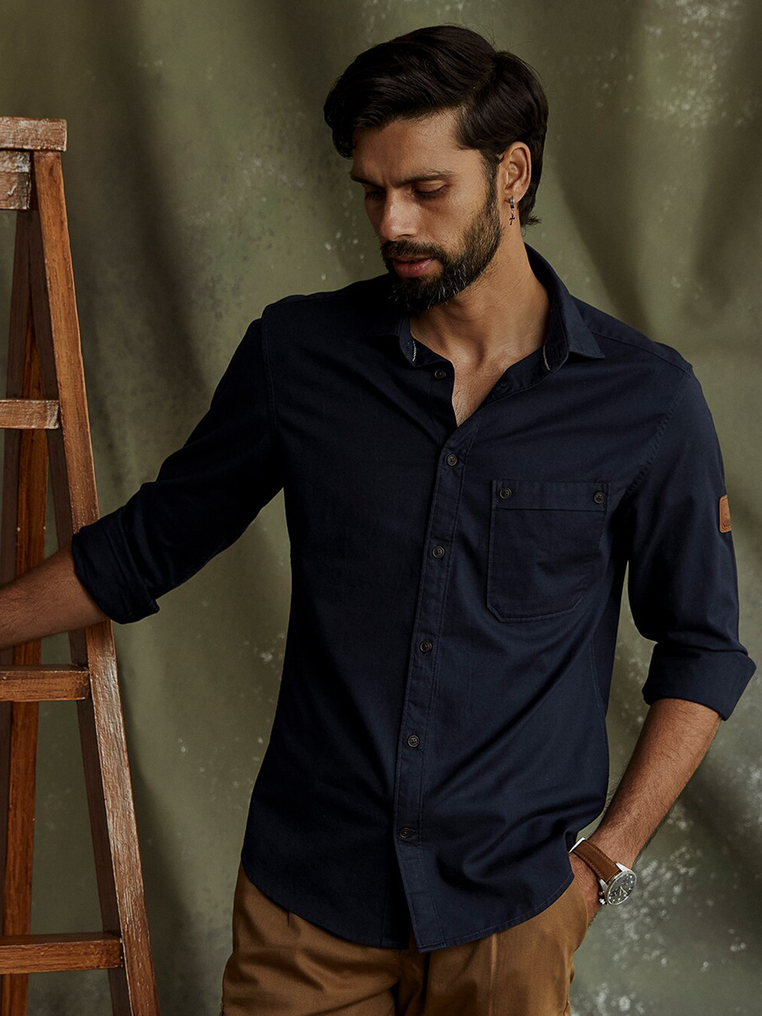 

Andamen Premium Slim Fit Cotton Casual Shirt, Navy blue