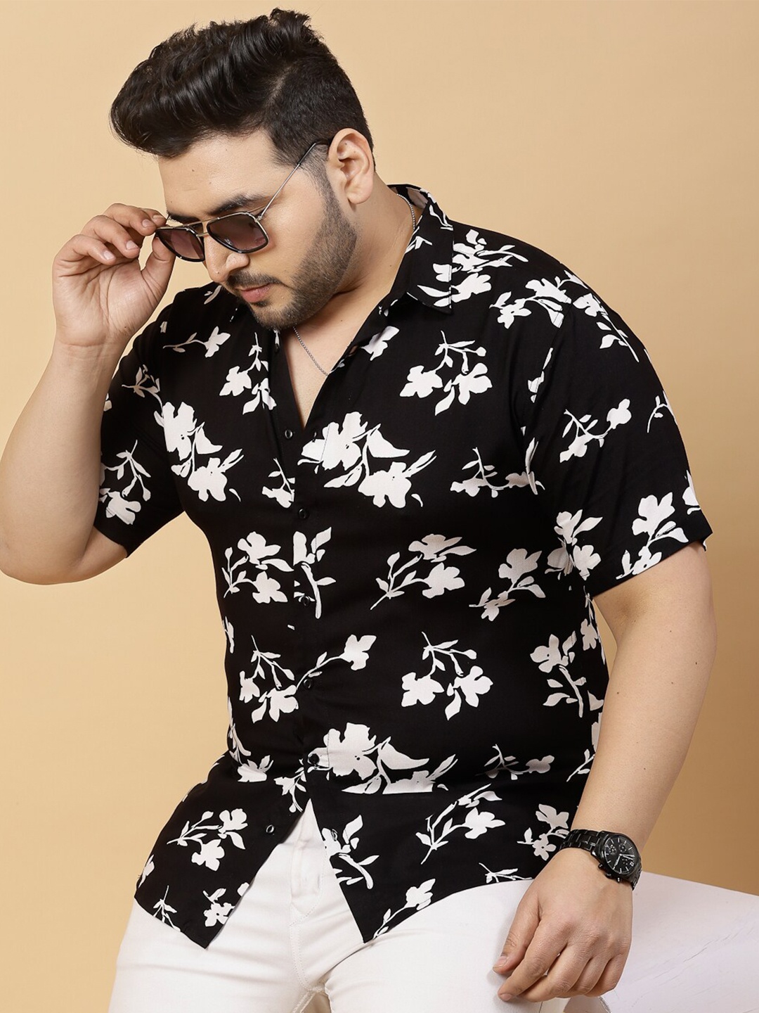 

Rigo Plus Size Slim Fit Floral Printed Casual Shirt, Black