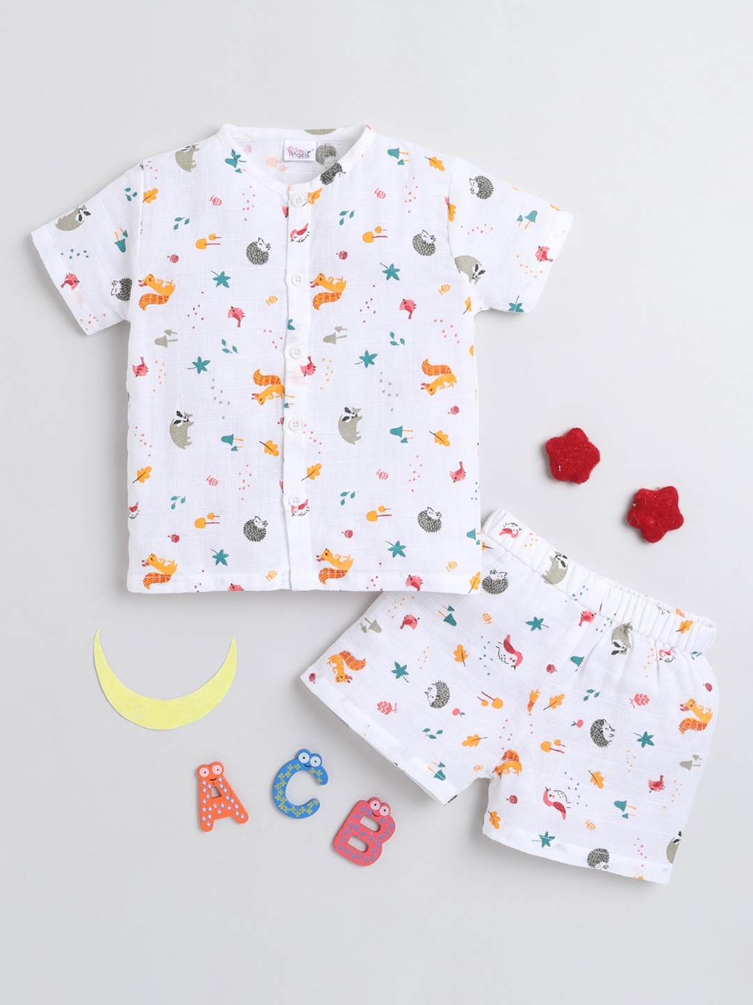 

Little Angels Kids Conversational Printed Pure Cotton Shirt With Shorts, White