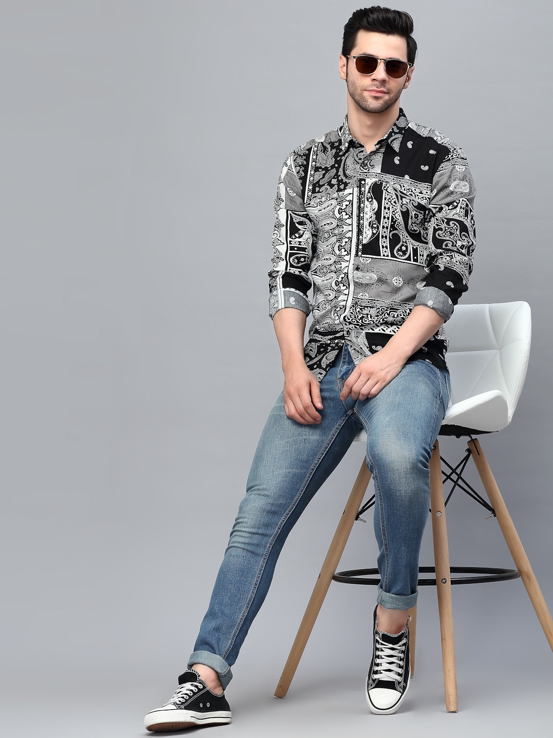 

Rigo Paisley Printed Casual Shirt, Black