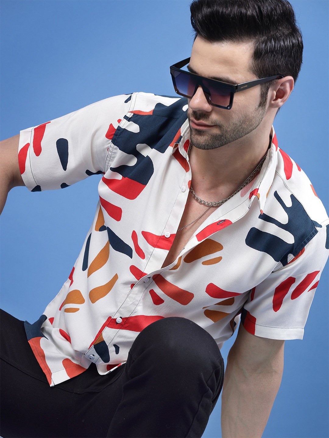 

Rigo Comfort Slim Fit Opaque Printed Casual Shirt, White