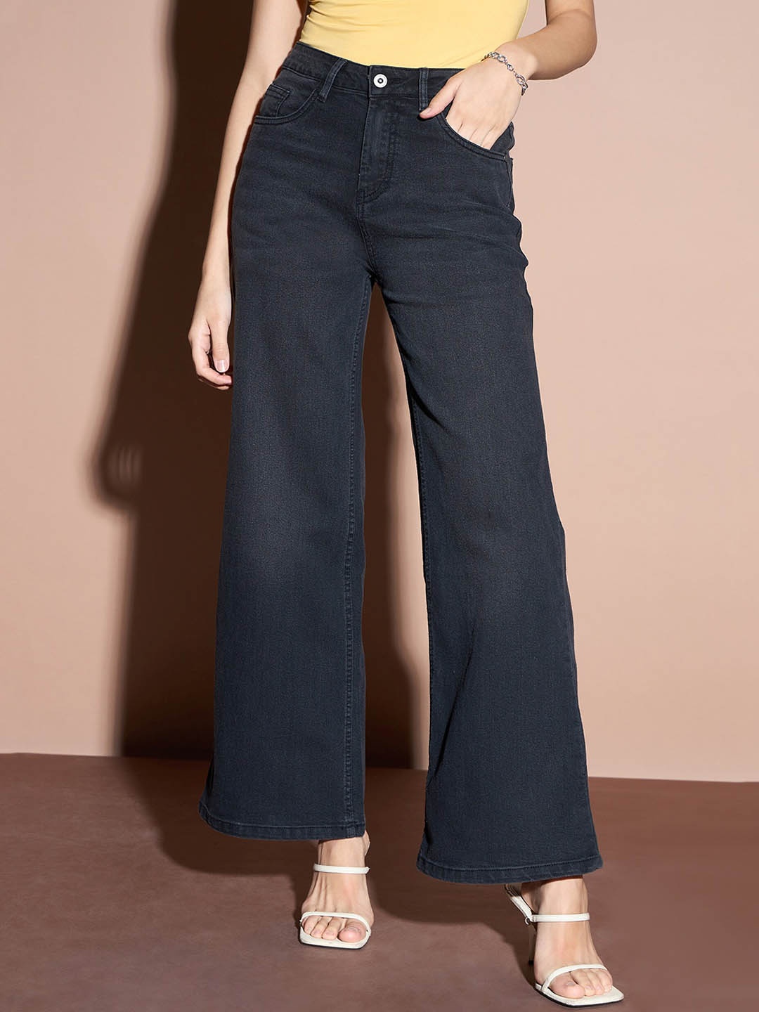 

DressBerry Women Black Comfort Wide Leg High-Rise Clean Look Stretchable Jeans