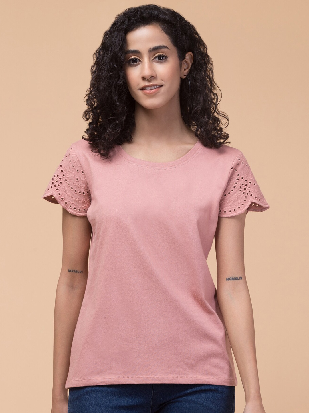 

Hive91 Round Neck Cotton Relaxed Fit T-shirt, Pink