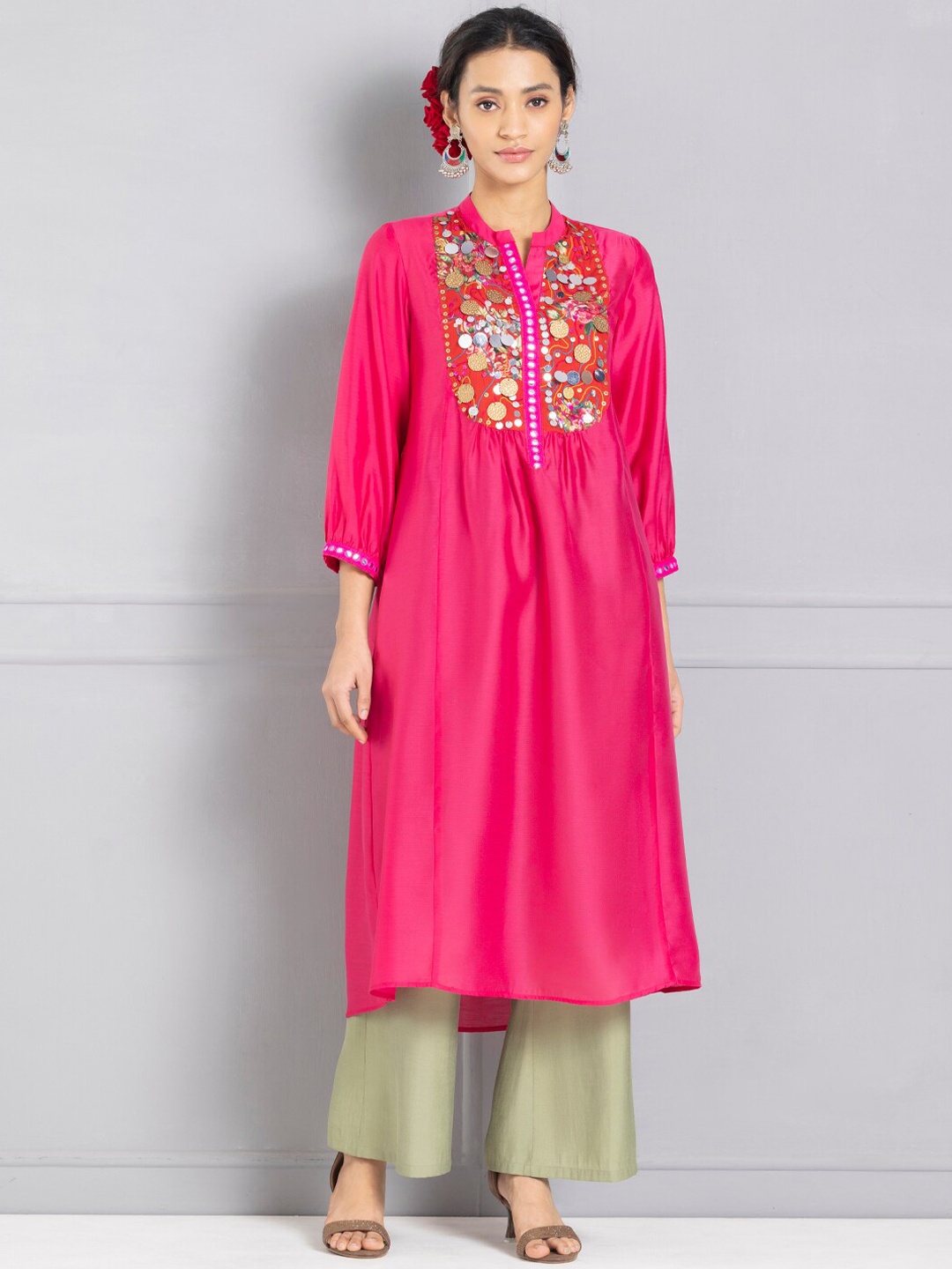 

SHAYE Embellished Mandarin Collar Thread Work A-Line Kurta, Pink