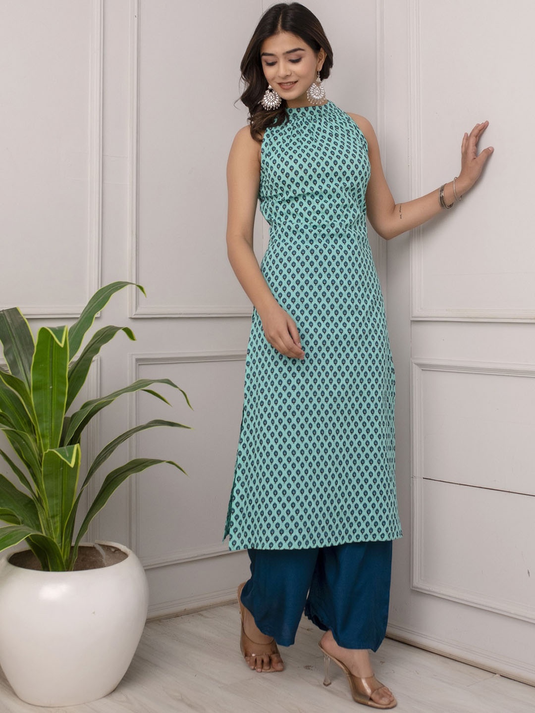 

Nayo Geometric Printed Cotton Kurta, Green