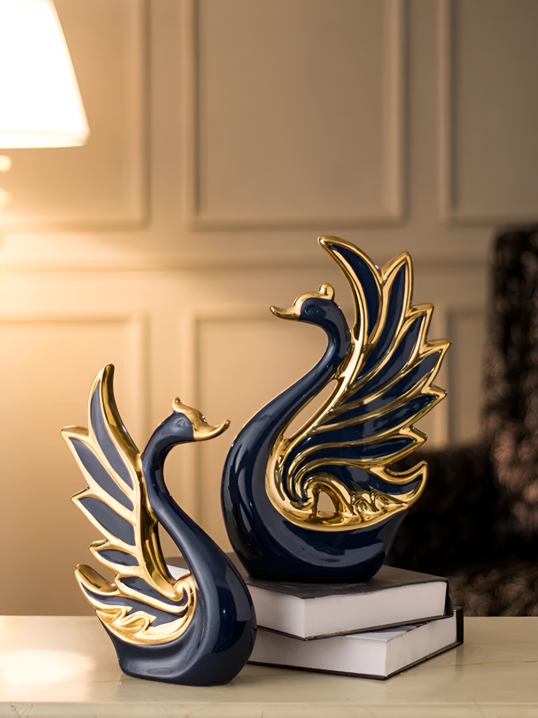

THEDECORKART Blue Figurine Showpiece