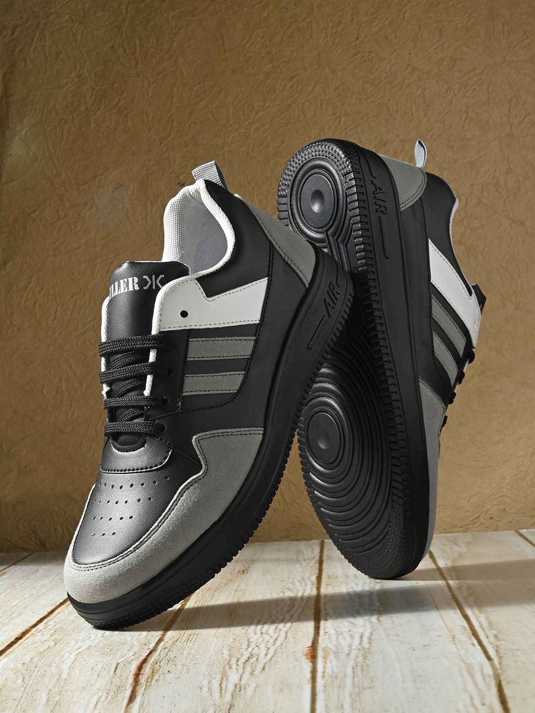 

Killer Men Round Toe Lightweight Sneakers, Black
