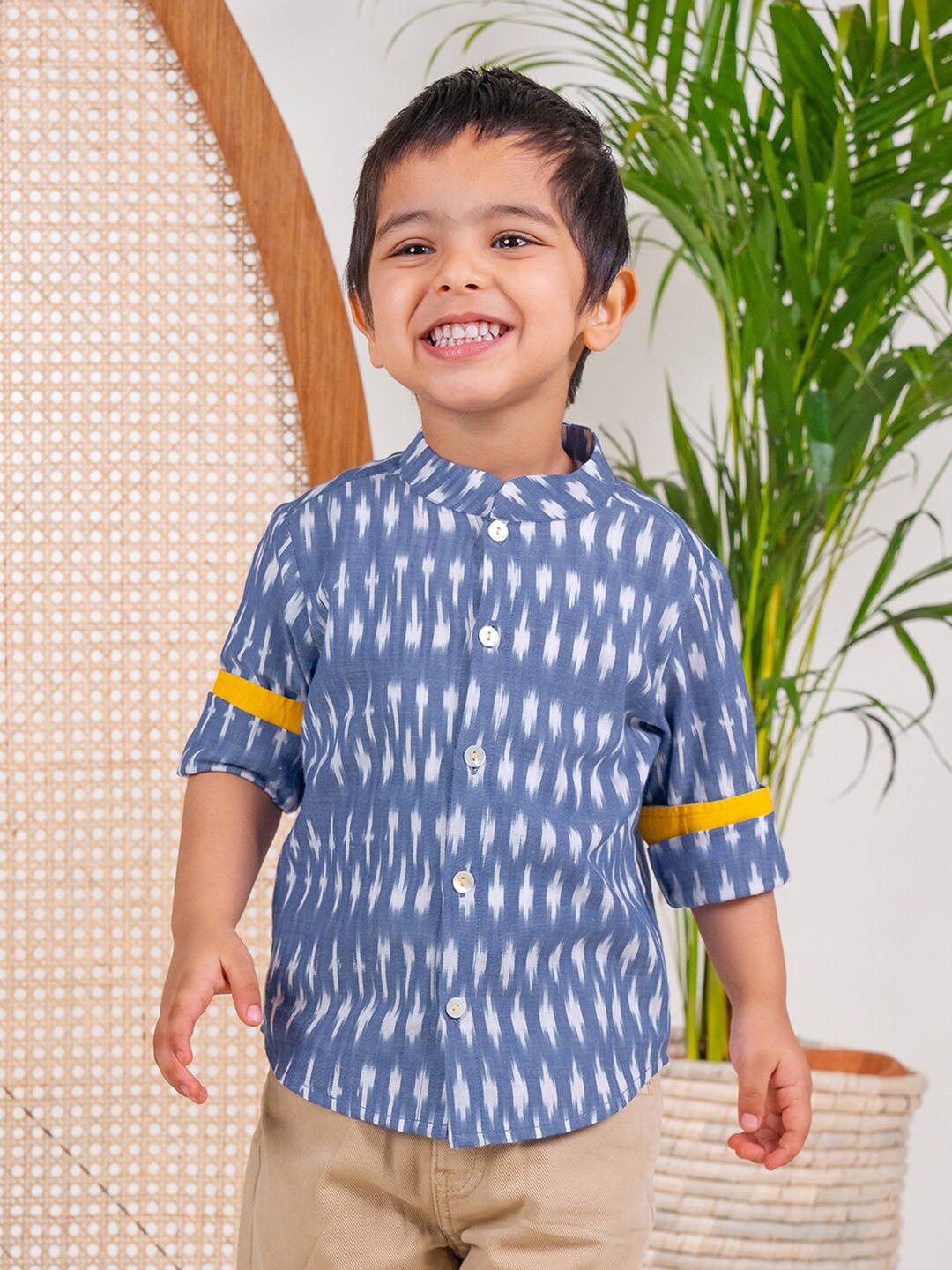 

Tiber Taber Boys Abstract Printed Mandarin Collar Pure Cotton Casual Shirt, Blue